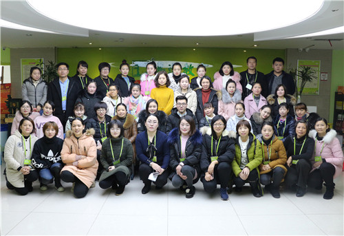 【巴布噜教育】2018年元月课程技能培训进行中